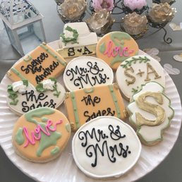 Obsessed with our order from 2 Smart Cookies. I sent them a few ideas of inspiration and they completely killed the concept! It was a huge f