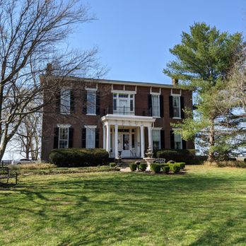 Maple Hill Manor Bed & Breakfast - Hotels Near Me - Springfield, Kentucky