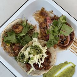Osito Style Tacos California Cuisine - Fusion tacos