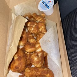Domino's Pizza - Cinnamon twist and icing in the cup