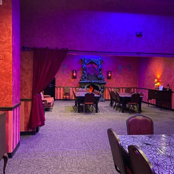 Monster Mini Golf - Private event space - Mini Golf Near Me - Charlotte, North Carolina