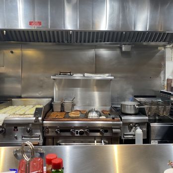 Kitchen Sunnyside - Watching the cooks at work! - Breakfast & Brunch Near Me - Mill Valley, California