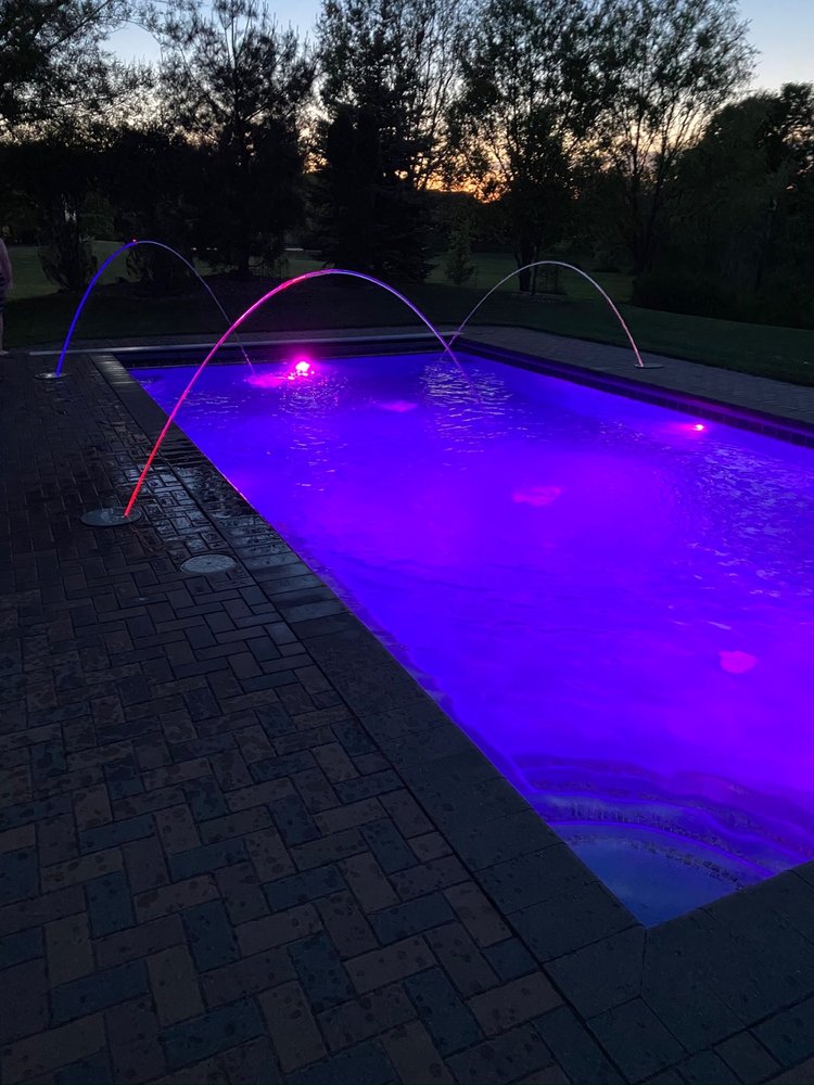 Pool Works Logo