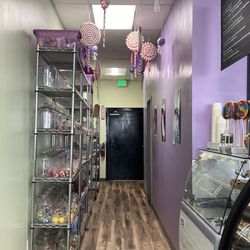 Chocolate Iguana - Candy aisle