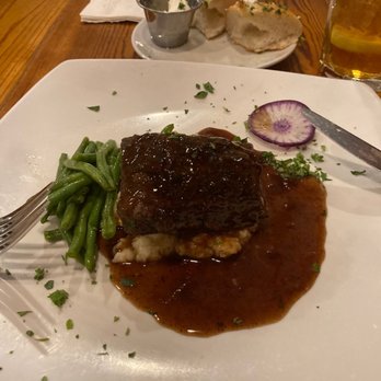 West End Cafe - Pot roast, green beans, whipped potatoes - New American Near Me - Winston Salem, North Carolina West End Cafe - Pot roast, green beans, whipped potatoes - New American Near Me - Winston Salem, North Carolina