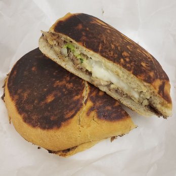 Wallys Taqueria - Pork torta - Food Trucks Near Me - Riverview, Florida
