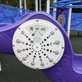 Tëmike Park Playground - Playgrounds Near Me - Plainfield, New Jersey