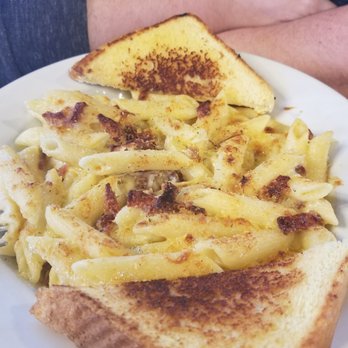Grain Station - Smoked Mac n Cheese with bacon - Breakfast & Brunch Near Me - Monmouth, Oregon