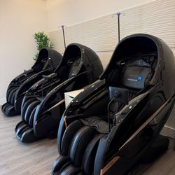 Prime IV Hydration & Wellness - Relax in our zero gravity massage chairs while you infuse.