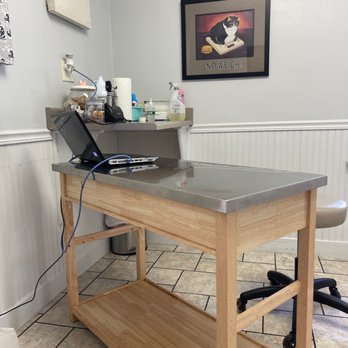 Cottage Veterinary Hospital - Exam Room - Veterinarians Near Me - Parker, Colorado Cottage Veterinary Hospital - Exam Room - Veterinarians Near Me - Parker, Colorado