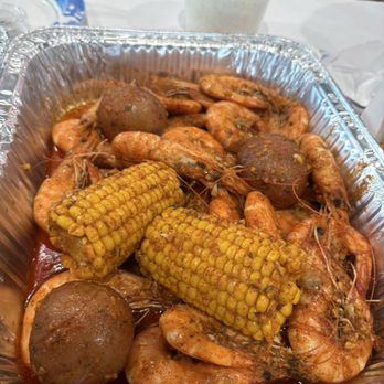 Bubbas Crab House - Shrimp medium spice bubbas seasoning added corn and potatoes - Cajun/Creole Near Me - Riverside, California Bubbas Crab House - Shrimp medium spice bubbas seasoning added corn and potatoes - Cajun/Creole Near Me - Riverside, California