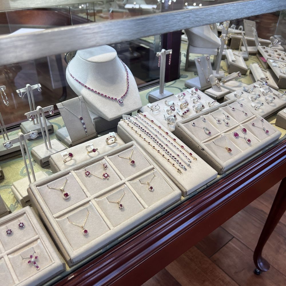 Richard's Custom Jewelers - Jewelry Near Me - Hurst, Texas