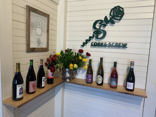 Cork & Screw by null