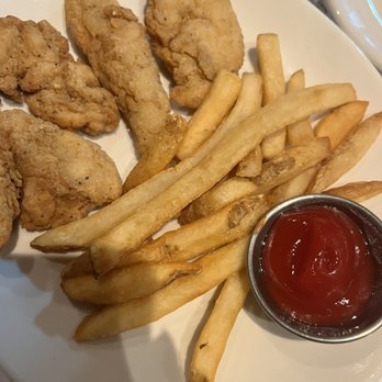 Bonefish Grill - Kids Chicken Tenders - Seafood Near Me - Gambrills, Maryland