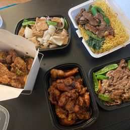 Salt and pepper pork, seafood hotpot, beef chow mein, king do spare rib, beef and broccoli Salt and pepper pork, seafood hotpot, beef chow mein, king do spare rib, beef and broccoli