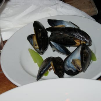 Hopleaf Bar - Delicious mussels! - Gastropubs Near Me - Chicago, Illinois
