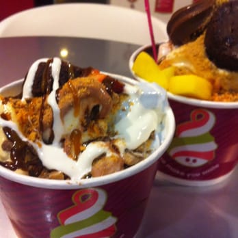 Menchie's - Ice Cream & Frozen Yogurt Near Me - Seattle, Washington