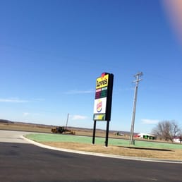 Looks like a brand new service station with a Subway and a Burger King Looks like a brand new service station with a Subway and a Burger King