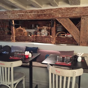 Eggs & Co - Cute setting upstairs! - Breakfast & Brunch Near Me - Paris, 75