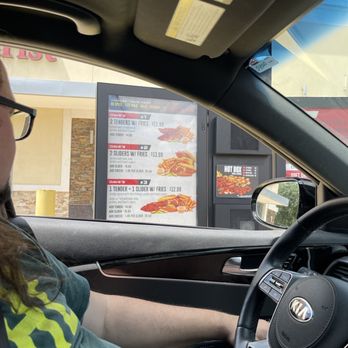 Dave's Hot Chicken - The drive thru! This place is packed - Chicken Shop Near Me - Houston, Texas Dave's Hot Chicken - The drive thru! This place is packed - Chicken Shop Near Me - Houston, Texas