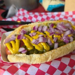 Sipp Shoppe - All beef hot dog