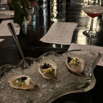Heritage Restaurant & Caviar Bar - Oysters - Seafood Near Me - Chicago, Illinois