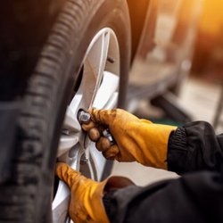 Advanced Auto Center