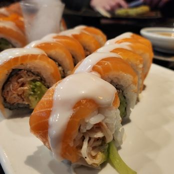 Starfish Sushi - Various salmon maki - Japanese Near Me - Lincolnshire, Illinois