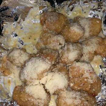 Pizza World - Parmesan garlic boneless wings - Pizza Near Me - Shrewsbury, Missouri Pizza World - Parmesan garlic boneless wings - Pizza Near Me - Shrewsbury, Missouri