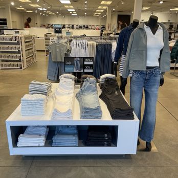 Calvin Klein - Women's front table. - Men's Clothing Near Me - Atlantic City, New Jersey
