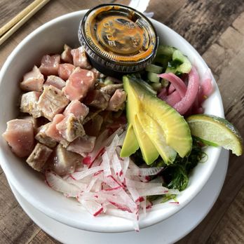 Waterfront Social - Seared tuna poke bowl - Bars Near Me - Crystal River, Florida Waterfront Social - Seared tuna poke bowl - Bars Near Me - Crystal River, Florida
