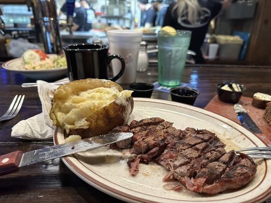 Bogart's Restaurant and Tavern by null