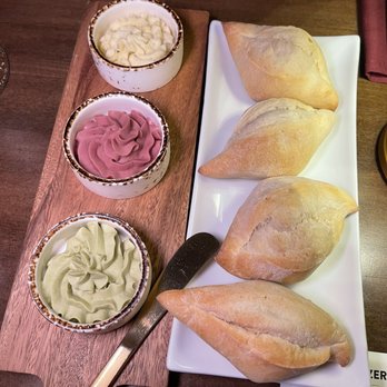 Epique Restaurant - bread platter with different butter flavors (garlic, pistachio,beet? etc.) - Armenian Near Me - Glendale, California