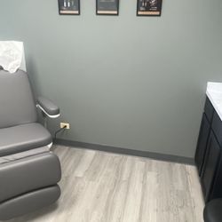 Total Foot and Ankle - Clean and inviting treatment rooms