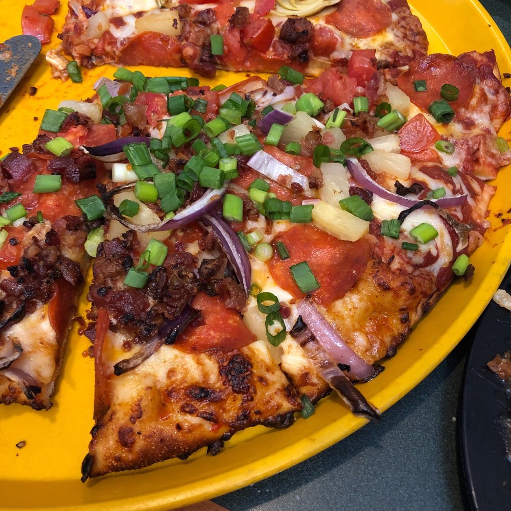Round Table Pizza - Maui Zowie! - Pizza Near Me - Dana Point, California Round Table Pizza - Maui Zowie! - Pizza Near Me - Dana Point, California