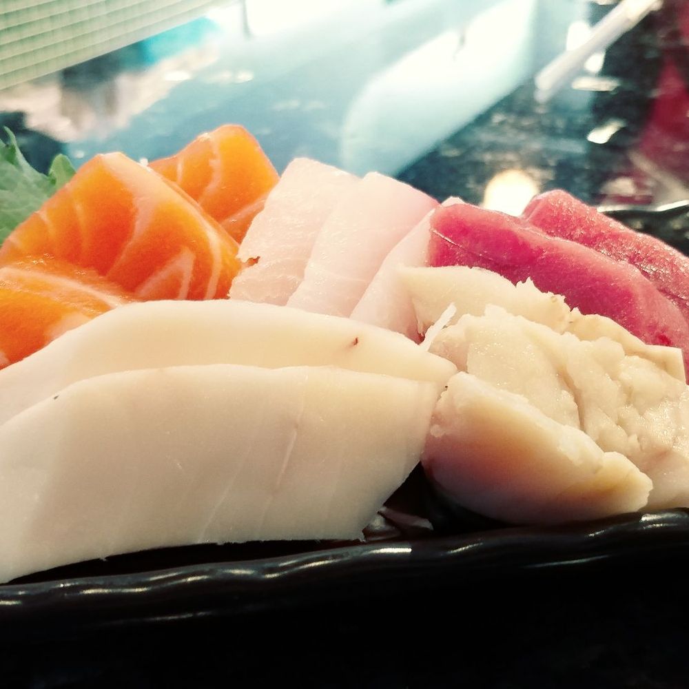 Sushi Zone - Sashimi deluxe $14 - Conveyor Belt Sushi Near Me - Bothell, Washington Sushi Zone - Sashimi deluxe $14 - Conveyor Belt Sushi Near Me - Bothell, Washington