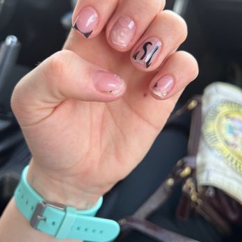 Xclusive Nail Lounge - Partially cured, horrible design, failed to listen to what i wanted and then let me walk out of their store with my hands like this. - Nail Salons Near Me - Murray, Utah