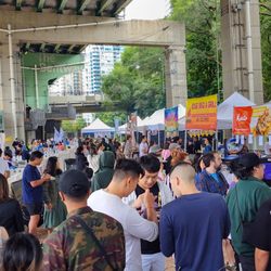 UBE Night Market - Crowds