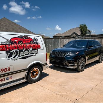 Showroom Detailing - Full car detailing service for this black Land Rover in Norman Oklahoma - Auto Detailing Near Me Showroom Detailing - Full car detailing service for this black Land Rover in Norman Oklahoma - Auto Detailing Near Me