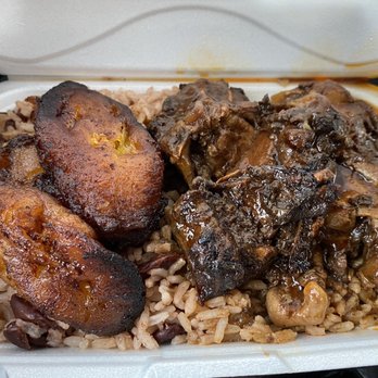 Eva's Jamaican Kitchen - Brown Stew Chicken - Caribbean Near Me - Jacksonville, Florida Eva's Jamaican Kitchen - Brown Stew Chicken - Caribbean Near Me - Jacksonville, Florida