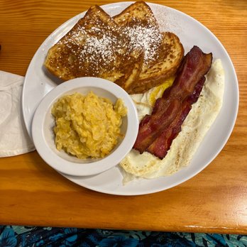Baker's Kitchen - Hungry Farmer with Dutch potatoes and French toast - Southern Near Me - New Bern, North Carolina Baker's Kitchen - Hungry Farmer with Dutch potatoes and French toast - Southern Near Me - New Bern, North Carolina