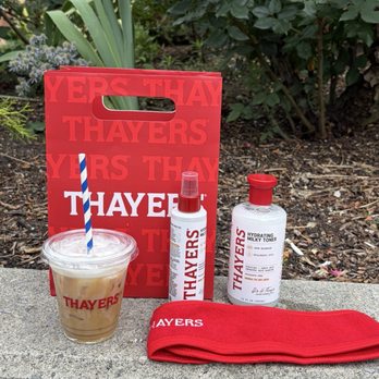 Thayers Milky Pop Up - What's in the Gift Bag - Pop-up Shops Near Me - New York, New York Thayers Milky Pop Up - What's in the Gift Bag - Pop-up Shops Near Me - New York, New York