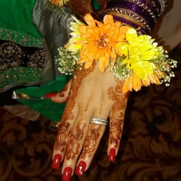 You only see the front but my whole hand is covered. And the color was just awesome. Plus no chemical was used to make the heena. You only see the front but my whole hand is covered. And the color was just awesome. Plus no chemical was used to make the heena.