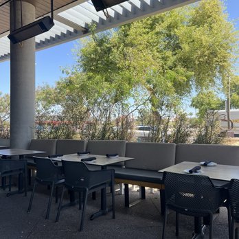 Born & Bred - Outdoor Patio - Breakfast & Brunch Near Me - Chandler, Arizona