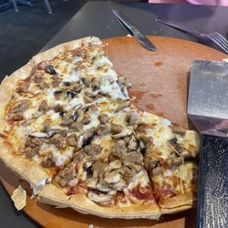 Pizza Hut - Yummy!!