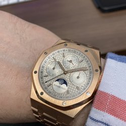 Sandler's Diamonds & Time - We get amazing jewelry and watches every week! Follow us on Instagram to get the fastest updates!