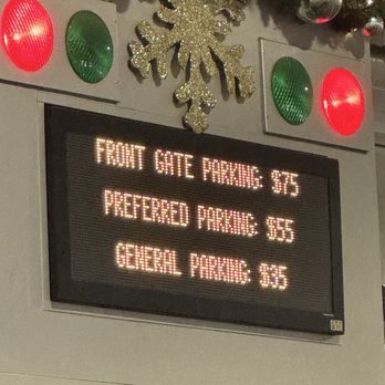 Universal Studios Hollywood - Greedy AF on parking fees - Amusement Parks Near Me - Universal City, California Universal Studios Hollywood - Greedy AF on parking fees - Amusement Parks Near Me - Universal City, California