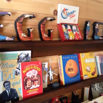 Trifles Antiques - Antiques Near Me - Bath, Maine