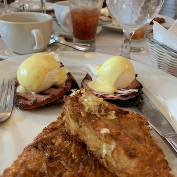 Sotto Voce - Saporito Benedict - Italian Near Me - Brooklyn, New York