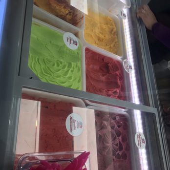 La Michoacana Premium - Ice Cream & Frozen Yogurt Near Me - Fresno, California